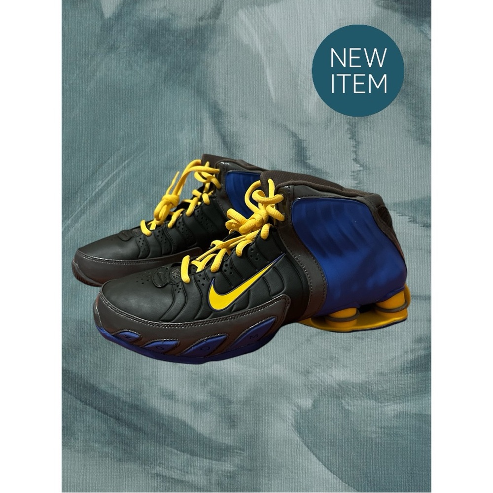 Nike Shox Sneakers